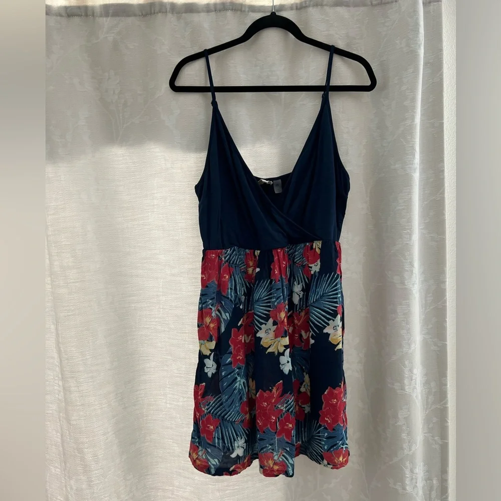 Tropical Roxy dress - Picture 1 of 2